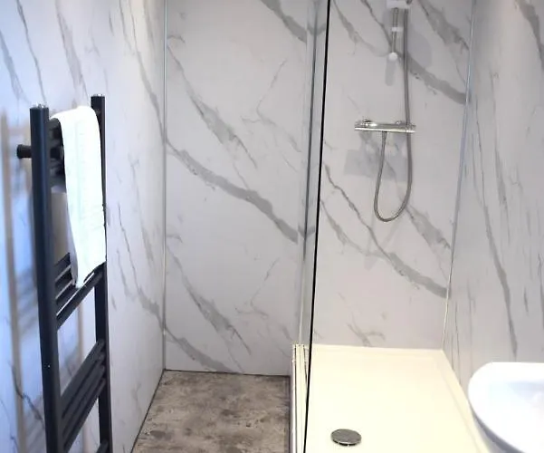 Kelpies Serviced Apartments - Mcclean